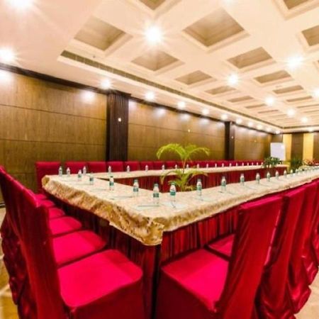 Hotel Atithi Guwahati Exterior foto