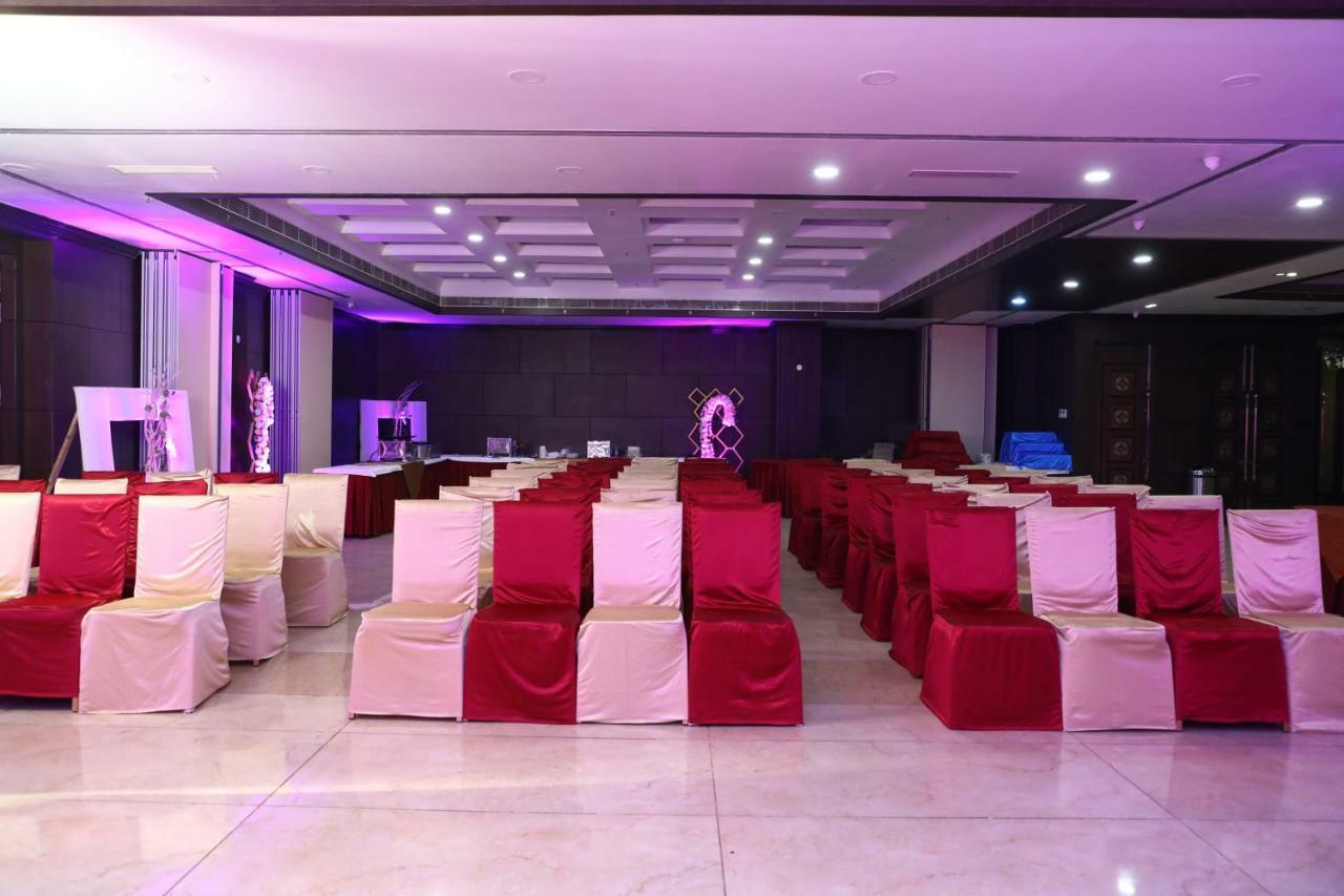 Hotel Atithi Guwahati Exterior foto
